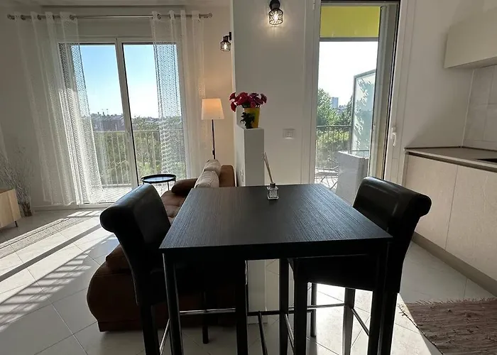 Apartment Elysion - Park View Mailand